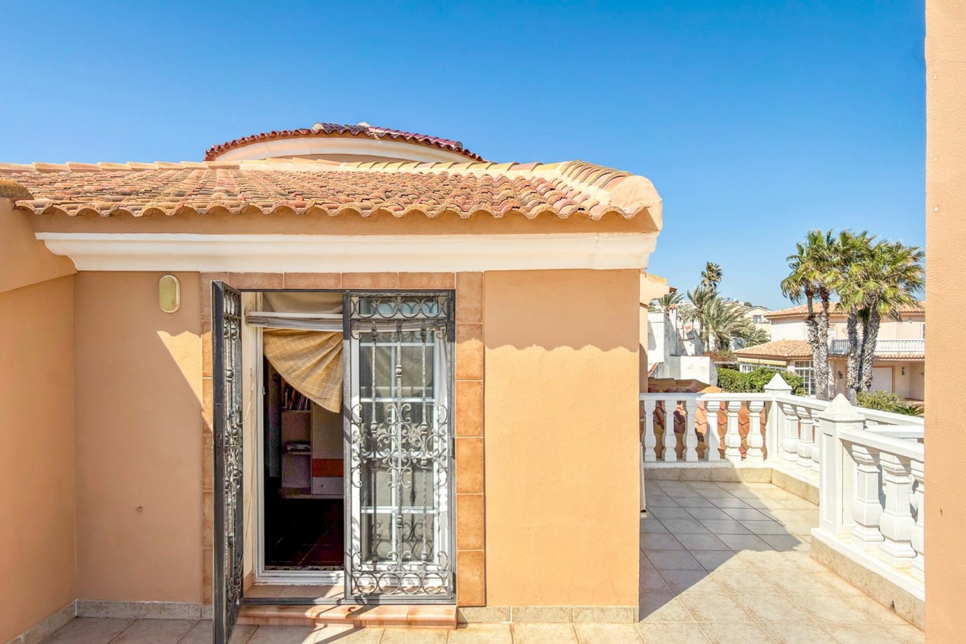 Resale - Detached villa - Torrevieja - Costa Blanca South
