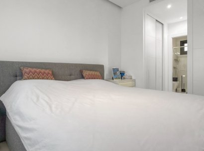 Appartement · Herverkoop - Lo Romero Golf · Alicante · Spanje