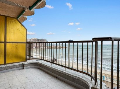 Appartement · Herverkoop - Torrevieja · Playa de los Locos · Alicante · Spanje