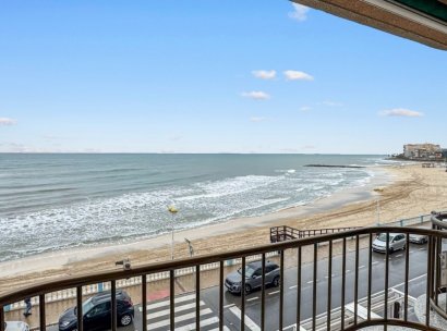 Appartement · Herverkoop - Torrevieja · Playa de los Locos · Alicante · Spanje