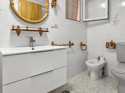 Appartement · Herverkoop - Torrevieja · Playa de los Locos · Alicante · Spanje