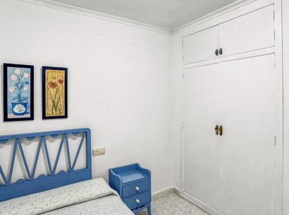 Appartement · Herverkoop - Torrevieja · Playa de los Locos · Alicante · Spanje