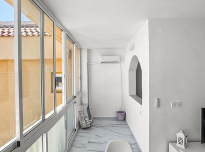 Wohnung · Wiederverkauf - Orihuela Costa · Punta Prima · Alicante · Spanien