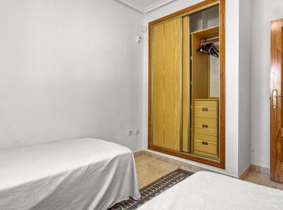 Appartement · Herverkoop - Orihuela Costa · Playa Flamenca · Alicante · Spanje