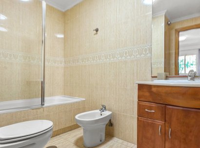 Appartement · Herverkoop - Orihuela Costa · Playa Flamenca · Alicante · Spanje