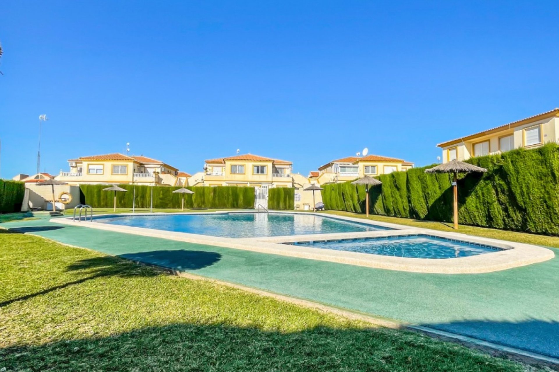 Återförsäljning - Bungalow - Orihuela Costa - Costa Blanca South