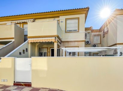 Bungalow · Herverkoop - Orihuela Costa · Playa Flamenca · Alicante · Spanje
