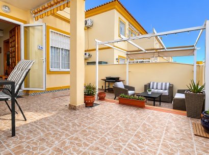 Bungalow · Herverkoop - Orihuela Costa · Playa Flamenca · Alicante · Spanje