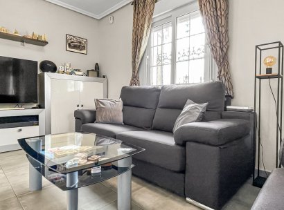 Fristående villa · Återförsäljning - Orihuela Costa · Los Dolses · Alicante · Spanien