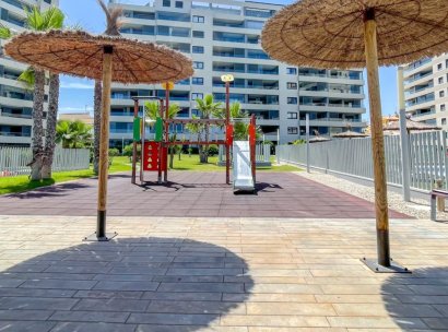 Appartement · Herverkoop - Orihuela Costa · Punta Prima · Alicante · Spanje