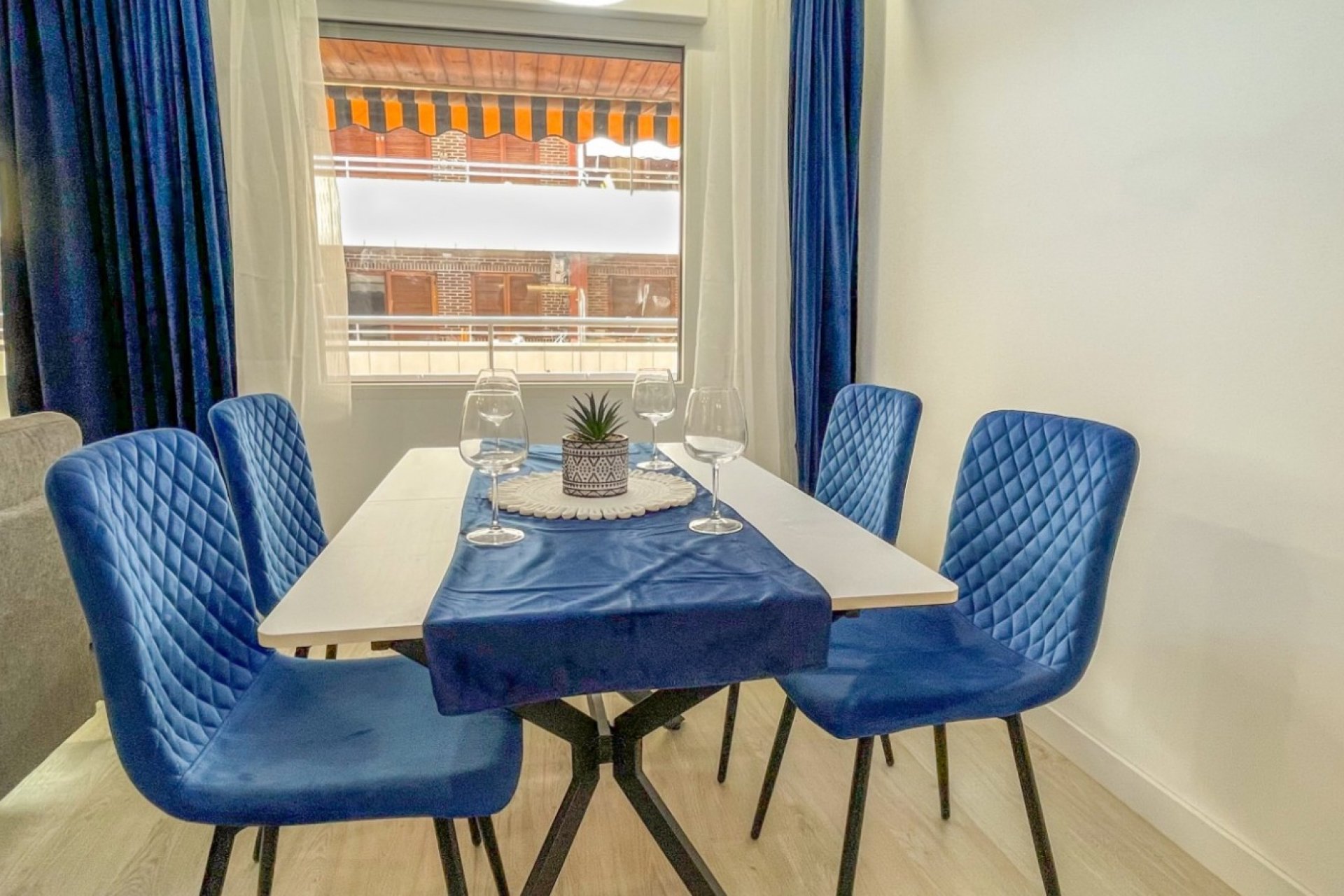 Återförsäljning - Lägenhet - Torrevieja - Costa Blanca South