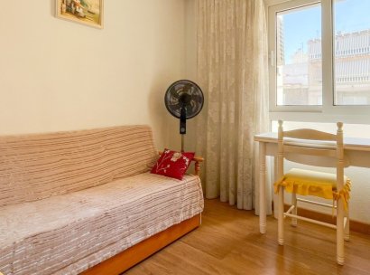 Lägenhet · Återförsäljning - Torrevieja · El Acequión - Los Náufragos · Alicante · Spanien