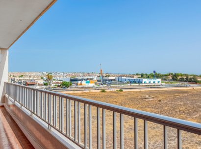 Apartamento · Reventa - Orihuela Costa · Punta Prima · Alicante · España