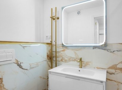 Apartamento · Reventa - Orihuela Costa · Punta Prima · Alicante · España