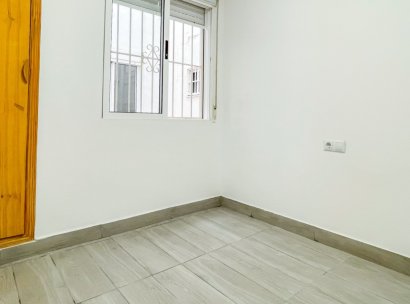 Appartement · Herverkoop - Torrevieja · Alicante · Spanje