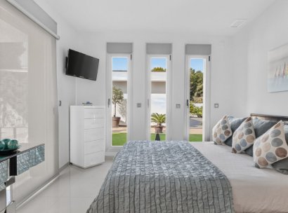 Vrijstaande villa · Herverkoop - Pilar de la Horadada · Pinar de Campoverde · Alicante · Spanje