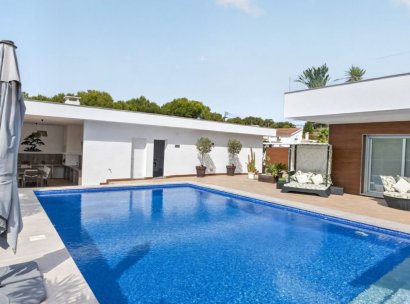 Vrijstaande villa · Herverkoop - Pilar de la Horadada · Pinar de Campoverde · Alicante · Spanje