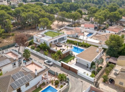 Vrijstaande villa · Herverkoop - Pilar de la Horadada · Pinar de Campoverde · Alicante · Spanje