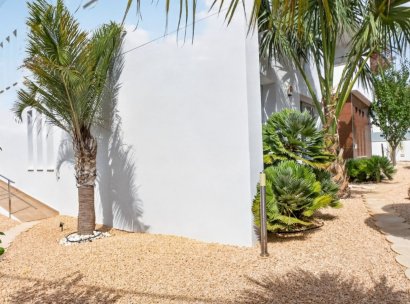 Vrijstaande villa · Herverkoop - Pilar de la Horadada · Pinar de Campoverde · Alicante · Spanje