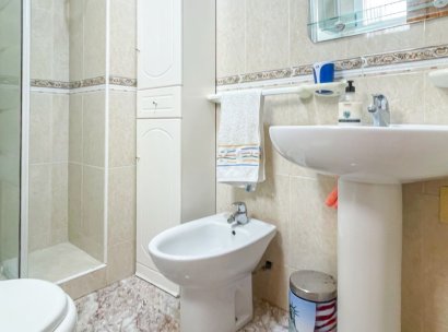 Appartement · Herverkoop - Torrevieja · Alicante · Spanje