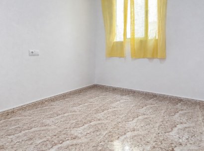 Appartement · Herverkoop - Torrevieja · Alicante · Spanje