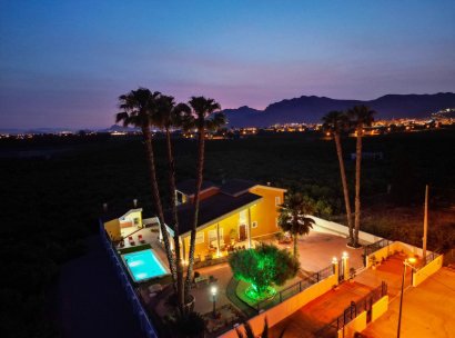 Villa · Herverkoop - Orihuela · Correntías Medias · Alicante · Spanje