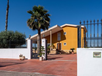 Villa · Herverkoop - Orihuela · Correntías Medias · Alicante · Spanje
