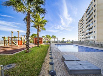 Appartement · Herverkoop - Torrevieja · Punta Prima · Alicante · Spanje