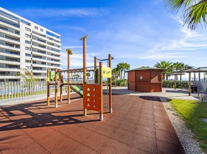 Appartement · Herverkoop - Torrevieja · Punta Prima · Alicante · Spanje