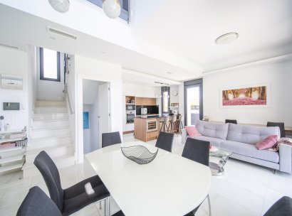 Villa · Herverkoop - Orihuela Costa · Lomas de Cabo Roig · Alicante · Spanje