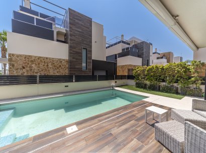 Villa · Herverkoop - Orihuela Costa · Lomas de Cabo Roig · Alicante · Spanje