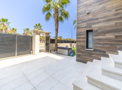 Villa · Herverkoop - Orihuela Costa · Lomas de Cabo Roig · Alicante · Spanje