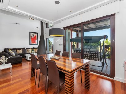 Villa · Resale - La Finca Golf · Alicante · Spain