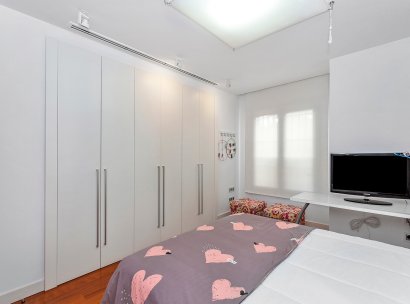 Villa · Resale - La Finca Golf · Alicante · Spain