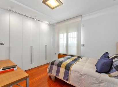 Villa · Resale - La Finca Golf · Alicante · Spain