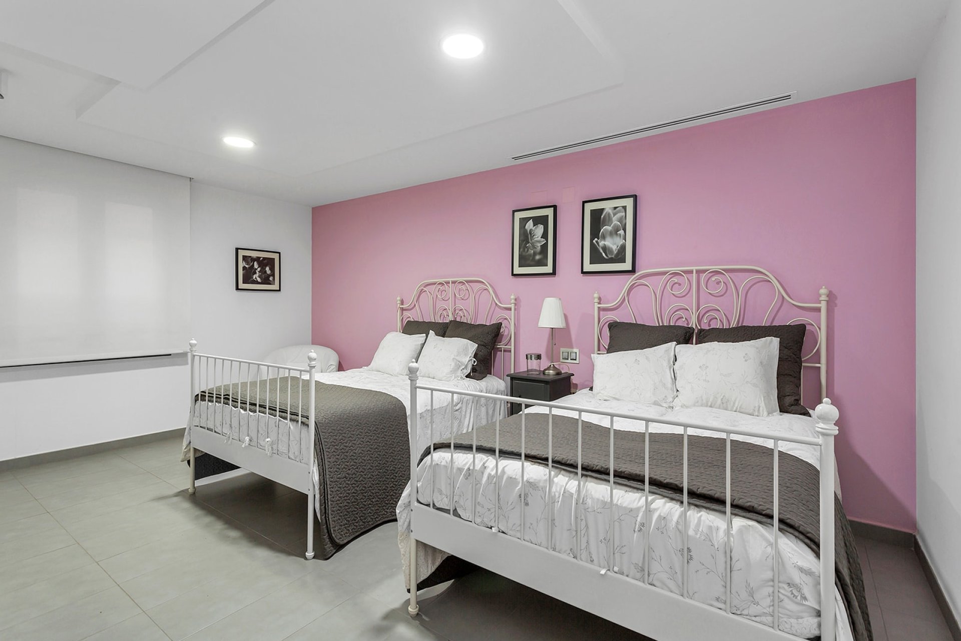 Resale - Villa - La Finca Golf