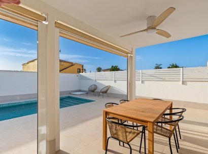 Villa · Herverkoop - Torrevieja · El chaparral · Alicante · Spanje
