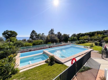 Apartment · Resale - Villajoyosa · Playas Del Torres · Alicante · Spain