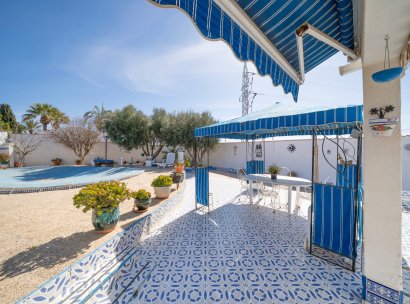 Villa · Reventa - Ciudad Quesada - Rojales · Alicante · España