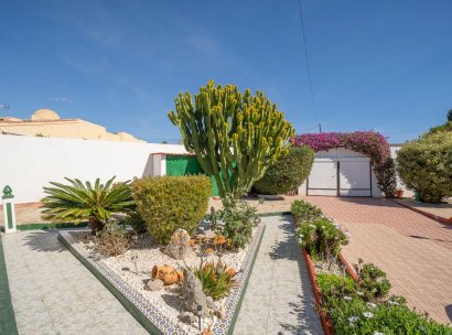 Villa · Reventa - Ciudad Quesada - Rojales · Alicante · España