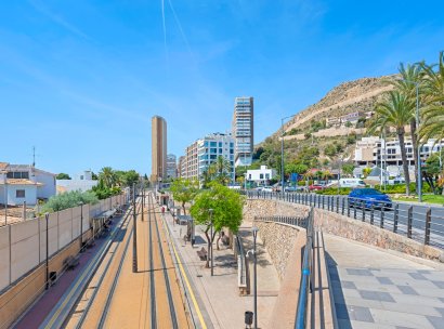 Appartement · Herverkoop - Torrevieja · Centro · Alicante · Spanje