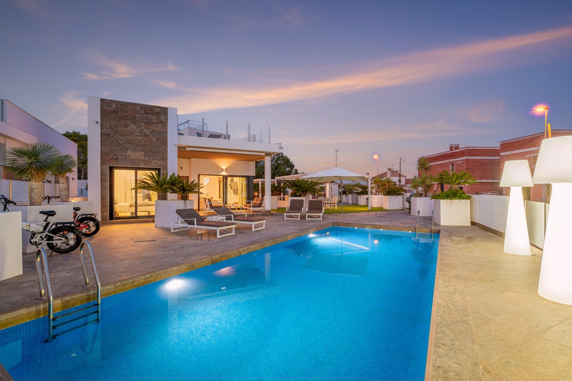 Herverkoop - Villa - Orihuela Costa - Costa Blanca South