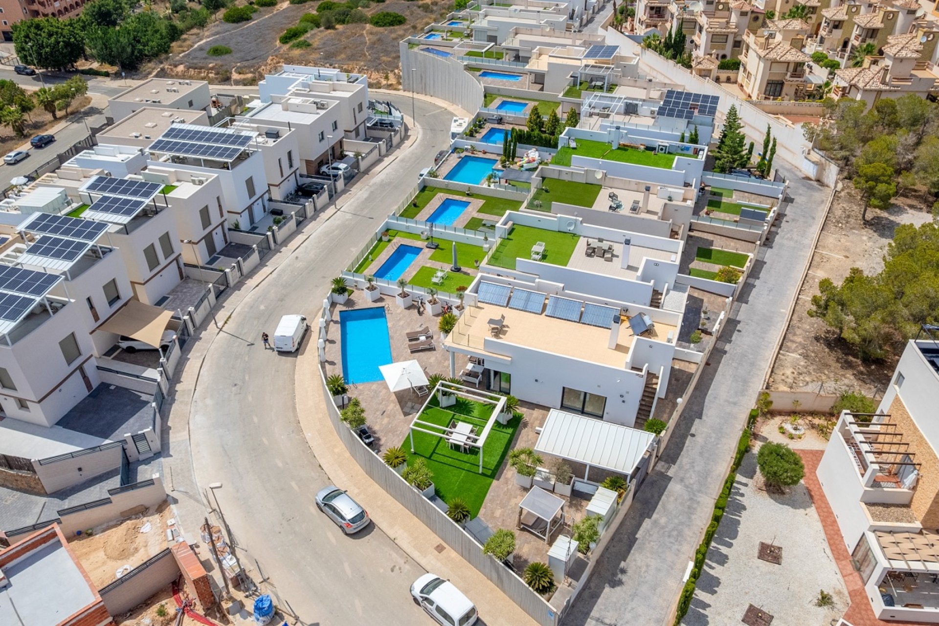 Herverkoop - Villa - Orihuela Costa - Costa Blanca South