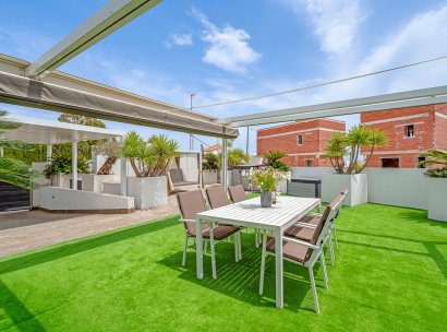 Villa · Herverkoop - Orihuela Costa · Villamartín · Alicante · Spanje