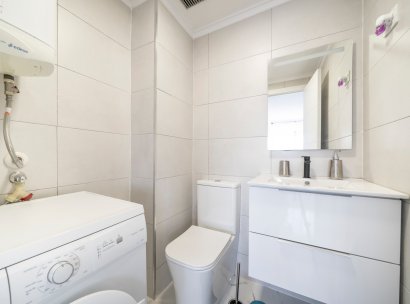 Flat · Resale - Punta Prima · Alicante · Spain