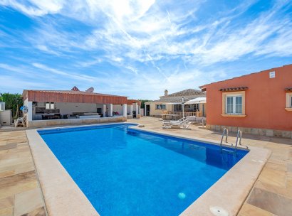Country estate · Herverkoop - Almoradí · Las Heredades · Alicante · Spanje