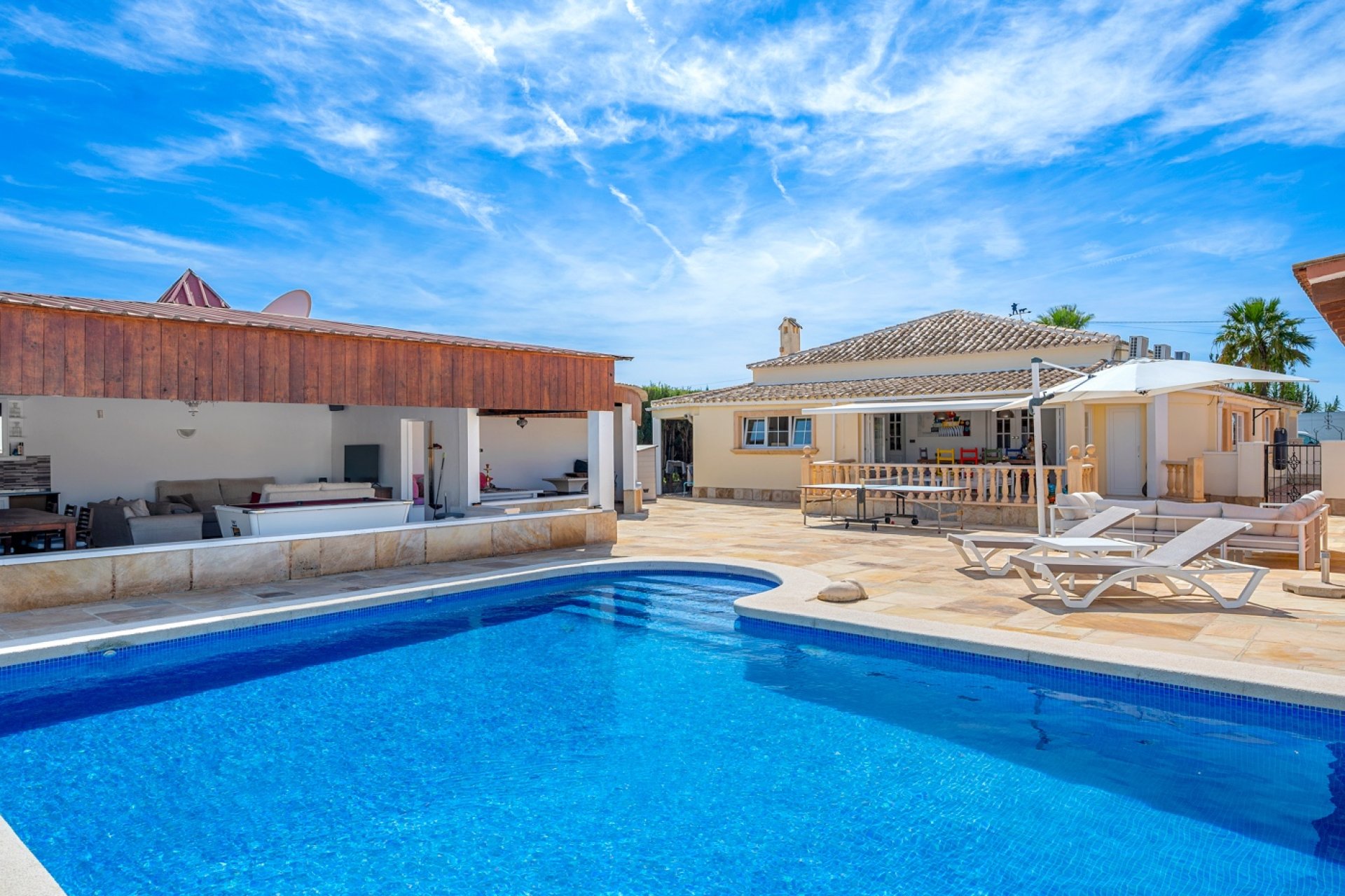 Herverkoop - Country estate - Almoradí