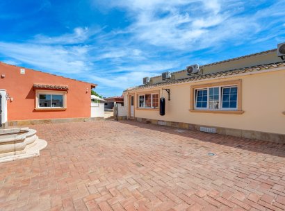Country estate · Herverkoop - Almoradí · Las Heredades · Alicante · Spanje