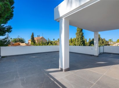 Villa · Herverkoop - Orihuela Costa · Campoamor · Alicante · Spanje