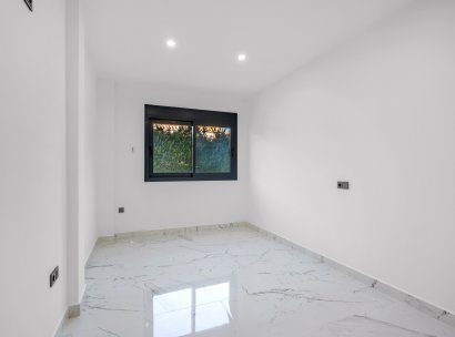 Villa · Herverkoop - Orihuela Costa · Campoamor · Alicante · Spanje